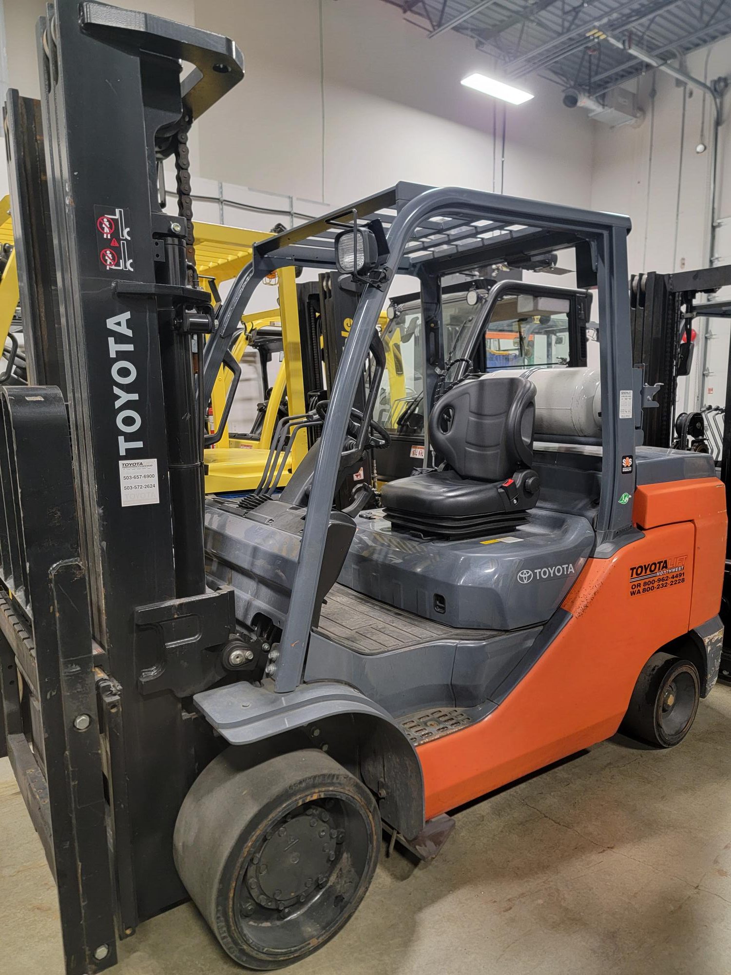 Toyota Forklift 8FGC55U Unit #2506