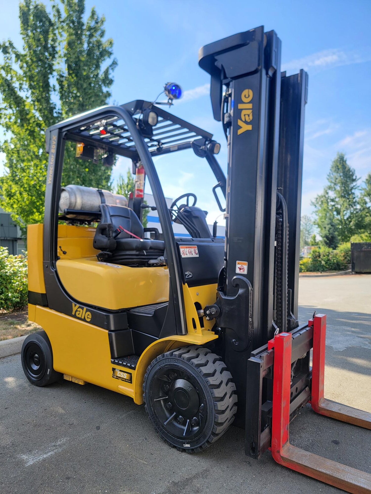 YALE Forklift GLC080VX Unit #2572